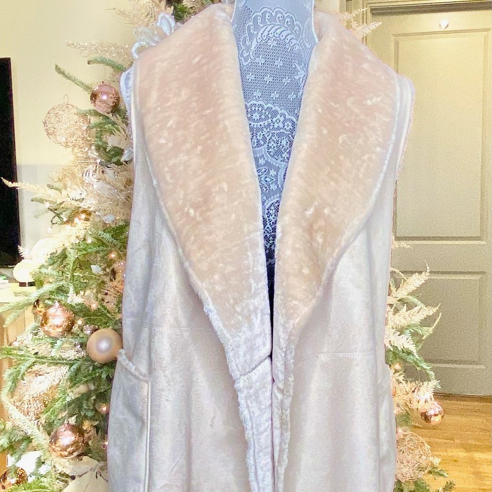 Dolce Cabo Faux Fur Coat